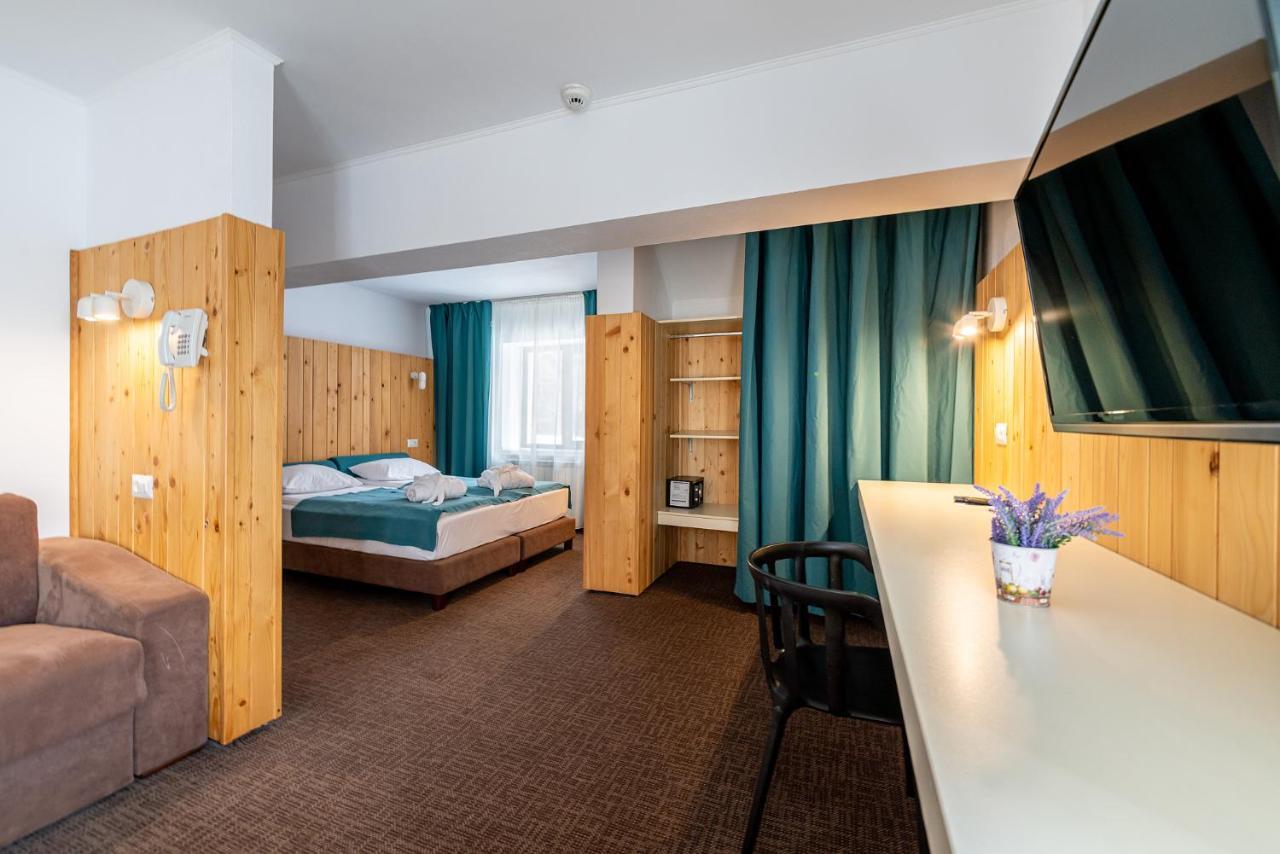 Complex Hotelier Cota O Mie Sinaia Eksteriør bilde