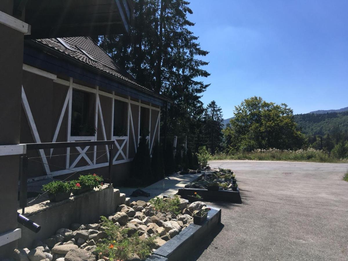 Complex Hotelier Cota O Mie Sinaia Eksteriør bilde